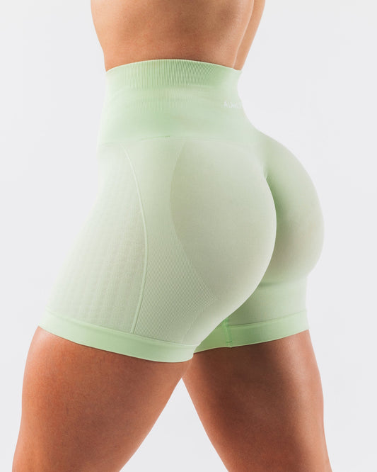 Women's Amplify Contour Short 5"